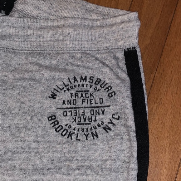 Grey sweatpants - Picture 2 of 5